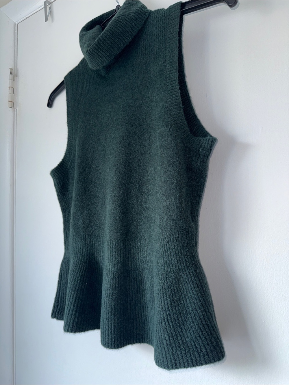 White House Black Market Soft Turtleneck Peplum In Green Spruce New small - Picture 5 of 14